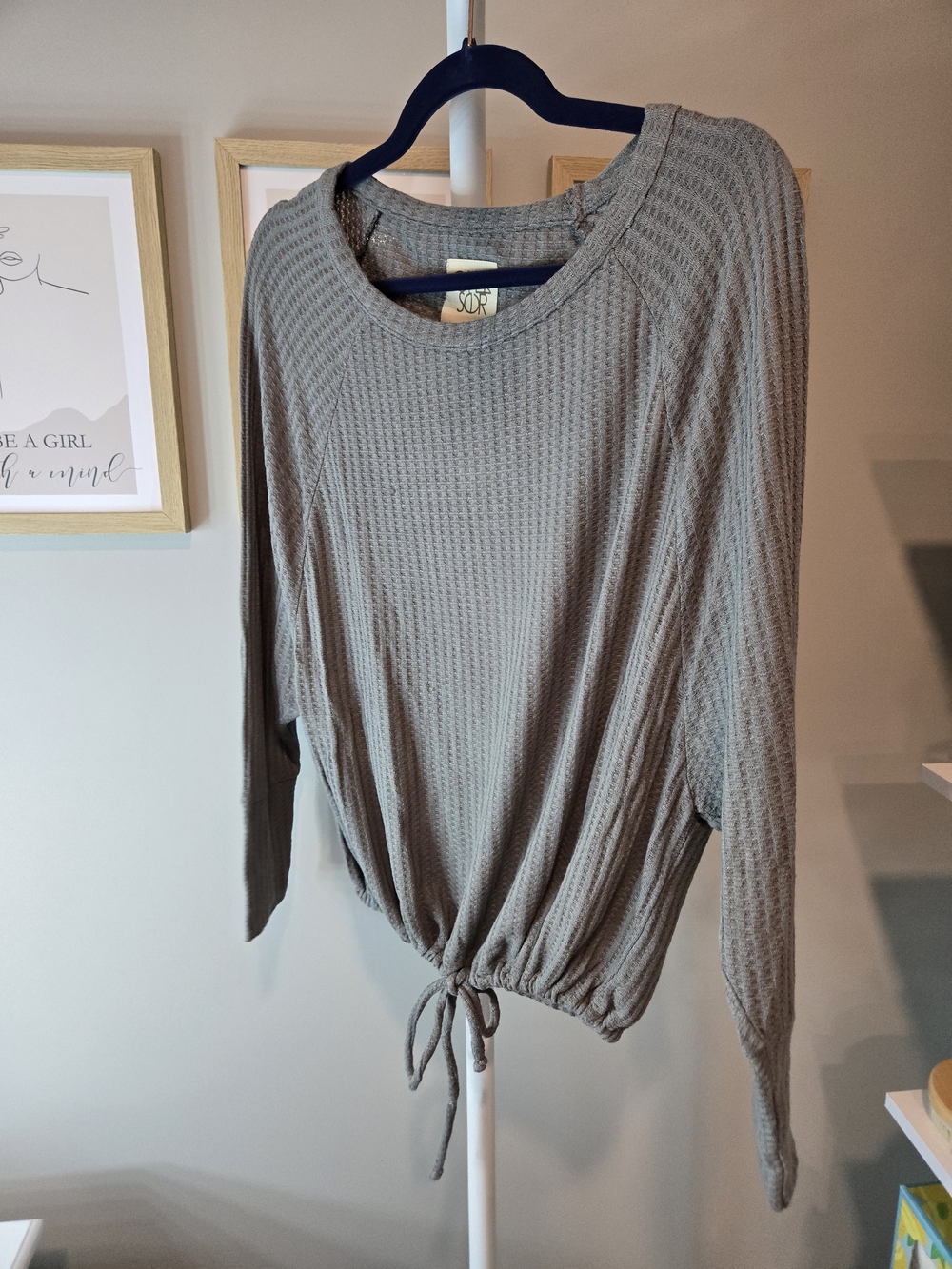 Cozy Knit Waffle Tie-Hem Top - Gray *read*